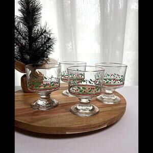 Libbey 1980's Collectible Holly Berry Footed Pedestal Parfait Dessert Cups